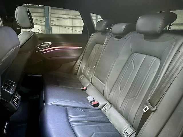 Audi e-tron 55 quattro 95 kwh automaat, k-174-hr - afbeelding 5 van  25