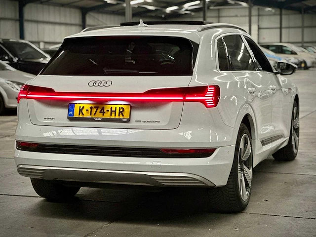 Audi e-tron 55 quattro 95 kwh automaat, k-174-hr - afbeelding 19 van  25