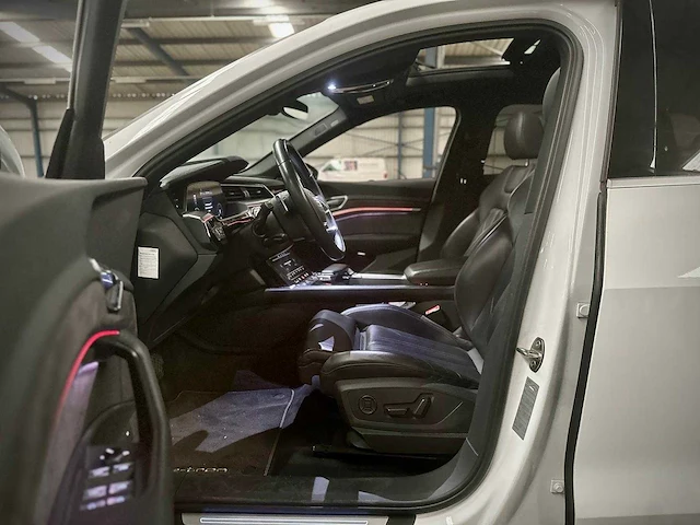 Audi e-tron 55 quattro 95 kwh automaat, k-174-hr - afbeelding 25 van  25