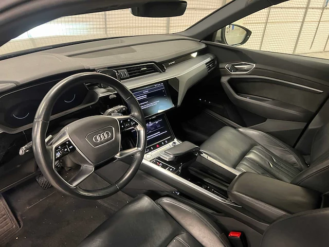 Audi e-tron 55 quattro advanced 360pk 2019 (origineel-nl), g-366-zv - afbeelding 24 van  74