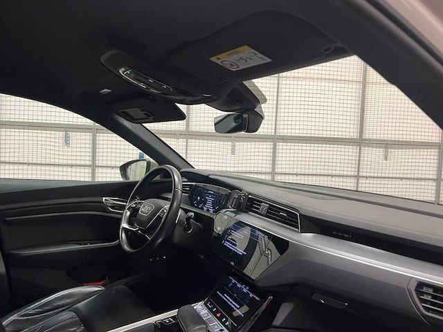 Audi e-tron 55 quattro advanced 360pk 2019 (origineel-nl), g-366-zv - afbeelding 63 van  74