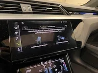 Audi e-tron 55 quattro advanced 95 kwh 360pk 2018 (origineel-nl), xh-729-d - afbeelding 27 van  71