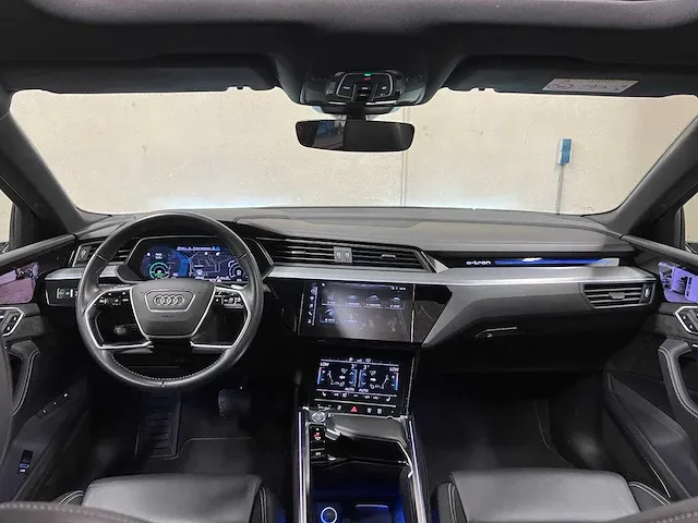 Audi e-tron 55 quattro advanced 95 kwh 360pk 2018 (origineel-nl), xh-729-d - afbeelding 36 van  71