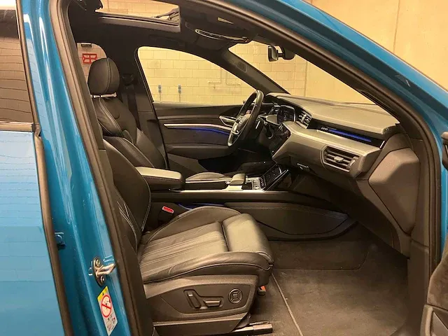 Audi e-tron 55 quattro advanced 95 kwh 360pk 2018 (origineel-nl), xh-729-d - afbeelding 46 van  71