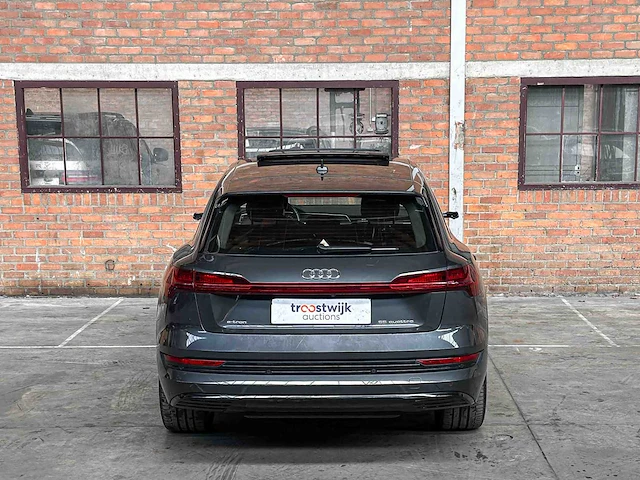 Audi e-tron 55 quattro advanced 95 kwh 360pk 2019, g-526-gr - afbeelding 6 van  50