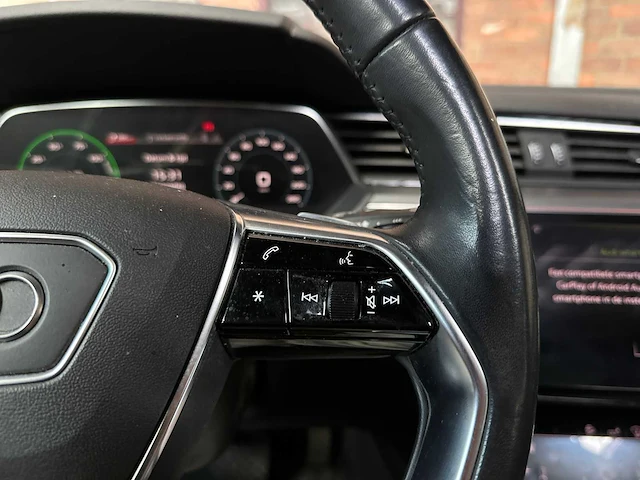 Audi e-tron 55 quattro advanced 95 kwh 360pk 2019, g-526-gr - afbeelding 17 van  50