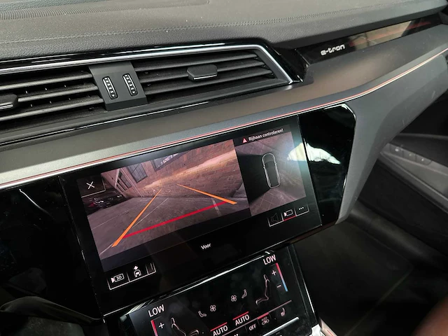 Audi e-tron 55 quattro advanced 95 kwh 360pk 2019, g-526-gr - afbeelding 25 van  50
