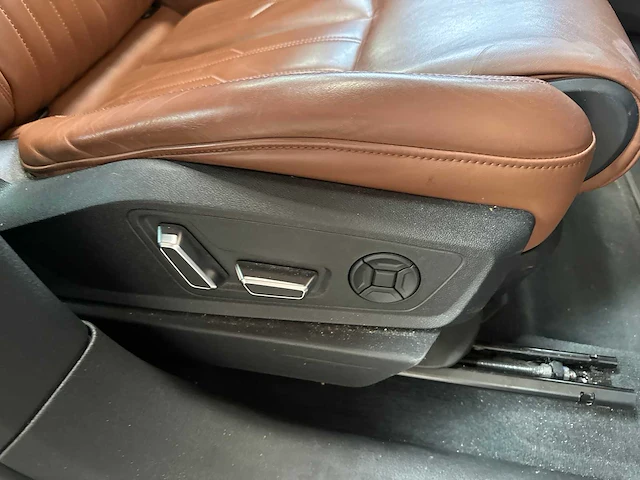 Audi e-tron 55 quattro advanced 95 kwh 360pk 2019, g-526-gr - afbeelding 35 van  50