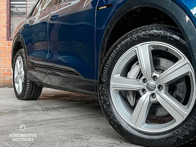 Audi e-tron 55 quattro advanced 95 kwh 360pk 2019 (origineel-nl + 1e eigenaar), zt-397-b - afbeelding 4 van  79