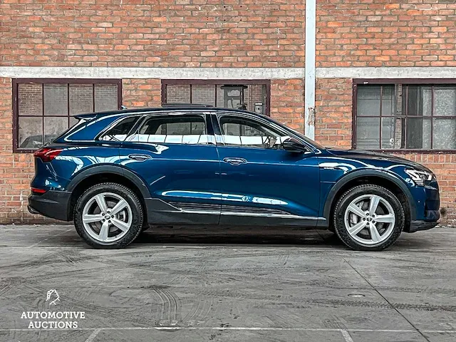 Audi e-tron 55 quattro advanced 95 kwh 360pk 2019 (origineel-nl + 1e eigenaar), zt-397-b - afbeelding 6 van  79
