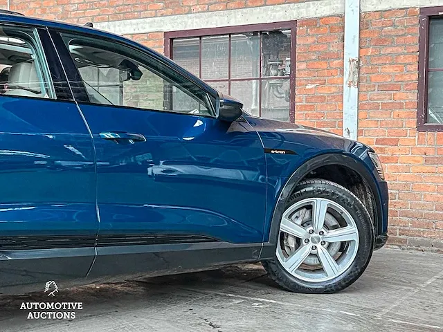Audi e-tron 55 quattro advanced 95 kwh 360pk 2019 (origineel-nl + 1e eigenaar), zt-397-b - afbeelding 14 van  79