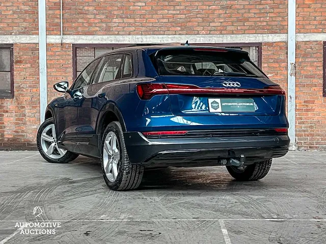 Audi e-tron 55 quattro advanced 95 kwh 360pk 2019 (origineel-nl + 1e eigenaar), zt-397-b - afbeelding 18 van  79