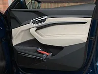 Audi e-tron 55 quattro advanced 95 kwh 360pk 2019 (origineel-nl + 1e eigenaar), zt-397-b - afbeelding 36 van  79