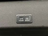 Audi e-tron 55 quattro advanced 95 kwh 360pk 2019 (origineel-nl + 1e eigenaar), zt-397-b - afbeelding 43 van  79