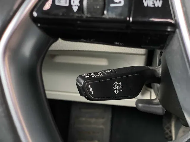 Audi e-tron 55 quattro advanced 95 kwh 360pk 2019 (origineel-nl + 1e eigenaar), zt-397-b - afbeelding 47 van  79