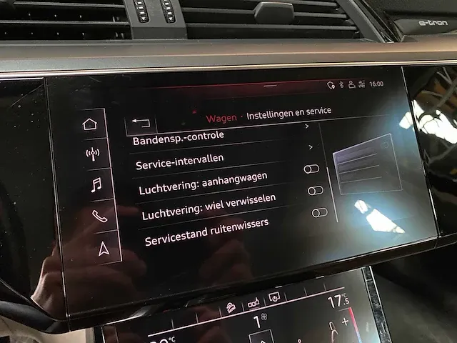 Audi e-tron 55 quattro advanced 95 kwh 360pk 2019 (origineel-nl + 1e eigenaar), zt-397-b - afbeelding 55 van  79