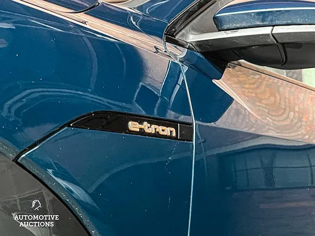 Audi e-tron 55 quattro advanced 95 kwh 360pk 2019 (origineel-nl + 1e eigenaar), zt-397-b - afbeelding 45 van  79