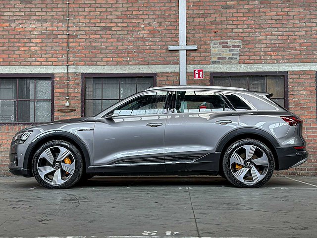 Audi e-tron 55 quattro advanced 95 kwh 360pk 2019 (origineel-nl), g-111-zl - afbeelding 11 van  48