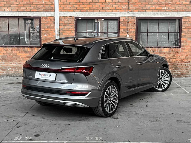 Audi e-tron 55 quattro advanced 95 kwh s-line 360pk 2019 (origineel-nl + 1e eigenaar), zg-864-x - afbeelding 2 van  47