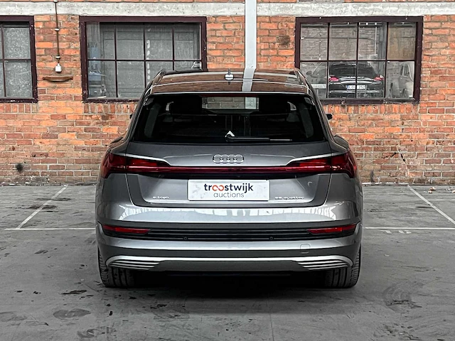 Audi e-tron 55 quattro advanced 95 kwh s-line 360pk 2019 (origineel-nl + 1e eigenaar), zg-864-x - afbeelding 4 van  47