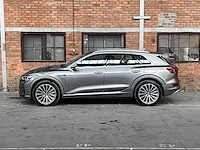 Audi e-tron 55 quattro advanced 95 kwh s-line 360pk 2019 (origineel-nl + 1e eigenaar), zg-864-x - afbeelding 9 van  47