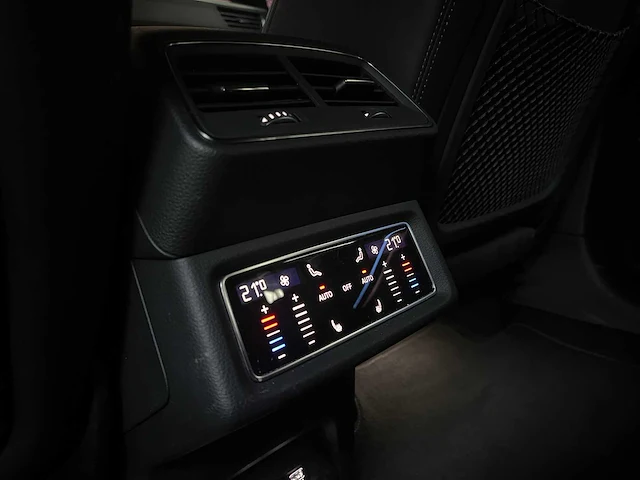 Audi e-tron 55 quattro advanced 95 kwh s-line 360pk 2019 (origineel-nl + 1e eigenaar), zg-864-x - afbeelding 26 van  47