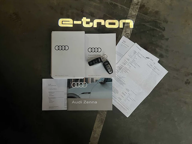 Audi e-tron 55 quattro advanced 95 kwh s-line 360pk 2019 (origineel-nl + 1e eigenaar), zg-864-x - afbeelding 40 van  47