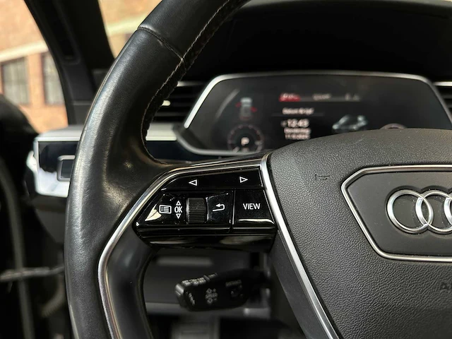 Audi e-tron 55 quattro advanced 95 kwh s-line 408pk 2019, g-443-rt - afbeelding 26 van  55