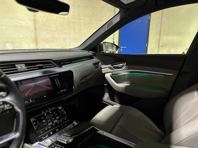 Audi e-tron 55 quattro advanced pro line plus 95 kwh 360pk 2018, j-190-nn - afbeelding 13 van  49