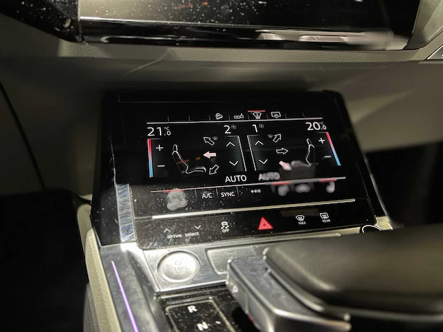 Audi e-tron 55 quattro advanced pro line plus 95 kwh 360pk 2018, j-190-nn - afbeelding 21 van  49