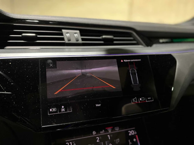 Audi e-tron 55 quattro advanced pro line plus 95 kwh 360pk 2018, j-190-nn - afbeelding 24 van  49