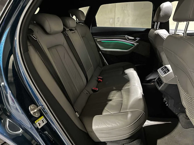 Audi e-tron 55 quattro advanced pro line plus 95 kwh 360pk 2018, j-190-nn - afbeelding 38 van  49