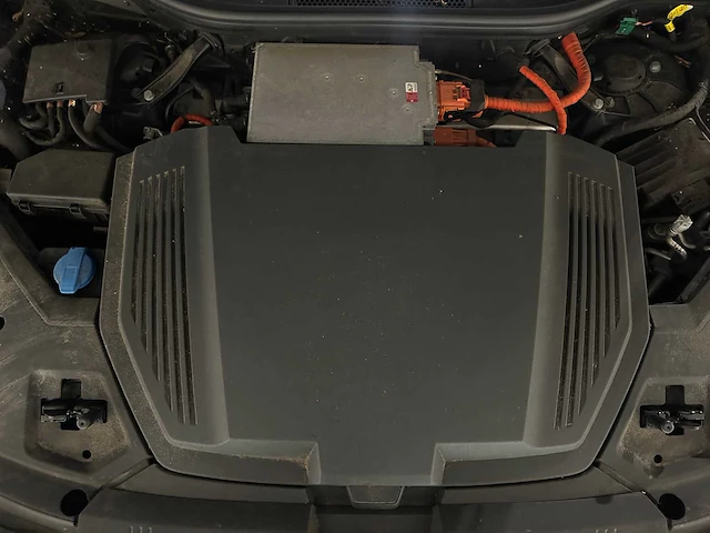 Audi e-tron 55 quattro advanced pro line plus 95 kwh 360pk 2018, j-190-nn - afbeelding 43 van  49