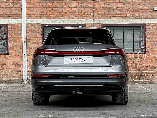 Audi e-tron 55 quattro business edition 95 kwh 408pk 2021, l-308-zt - afbeelding 4 van  47