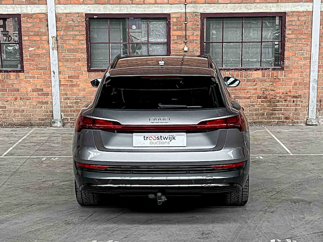 Audi e-tron 55 quattro business edition 95 kwh 408pk 2021, l-308-zt - afbeelding 5 van  47