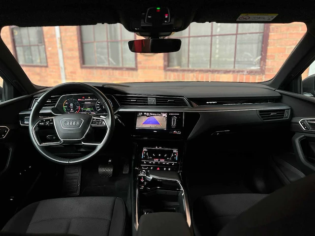 Audi e-tron 55 quattro business edition 95 kwh 408pk 2021, l-308-zt - afbeelding 11 van  47