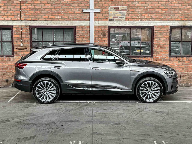 Audi e-tron 55 quattro business edition 95 kwh 408pk 2021, l-308-zt - afbeelding 47 van  47