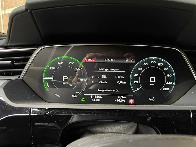 Audi e-tron 55 quattro s-edition s-line 95 kwh 408pk 2022, p-721-lb - afbeelding 29 van  48