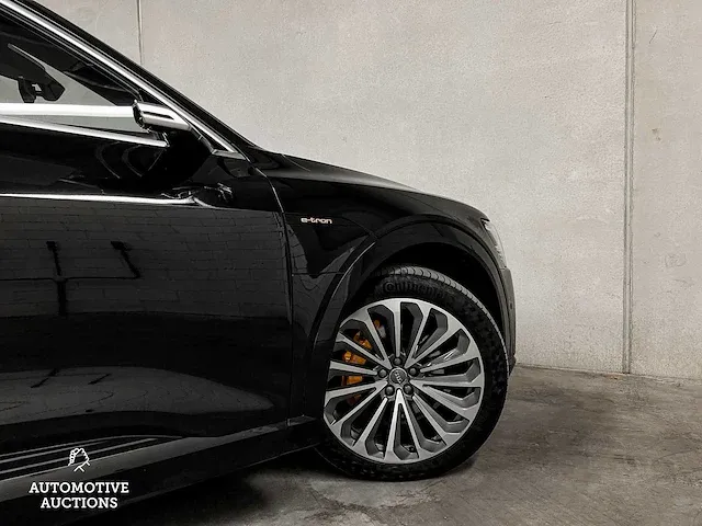 Audi e-tron 55 quattro s-line 95 kwh 360pk 2019, k-549-ph - afbeelding 10 van  59
