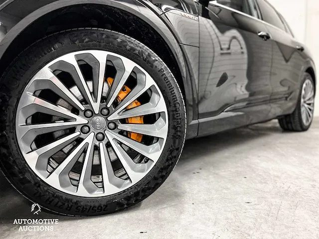 Audi e-tron 55 quattro s-line 95 kwh 360pk 2019, k-549-ph - afbeelding 23 van  59