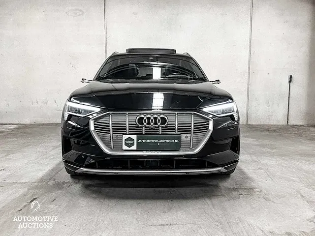Audi e-tron 55 quattro s-line 95 kwh 360pk 2019, k-549-ph - afbeelding 45 van  59