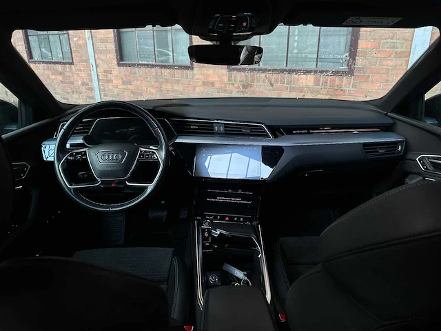 Audi e-tron 55 quattro s-line advanced pro line 95kwh 408pk 2020, l-477-hv - afbeelding 11 van  55