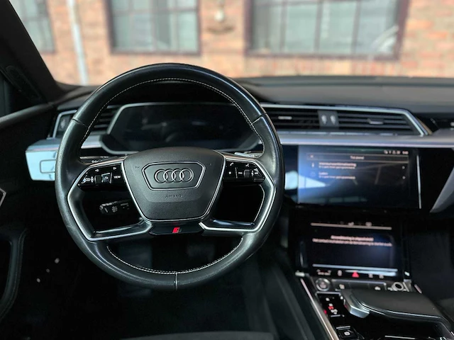 Audi e-tron 55 quattro s-line advanced pro line 95kwh 408pk 2020, l-477-hv - afbeelding 13 van  55