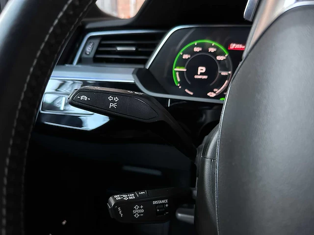 Audi e-tron 55 quattro s-line advanced pro line 95kwh 408pk 2020, l-477-hv - afbeelding 17 van  55