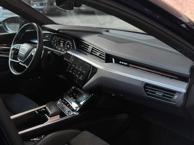 Audi e-tron 55 quattro s-line advanced pro line 95kwh 408pk 2020, l-477-hv - afbeelding 41 van  55