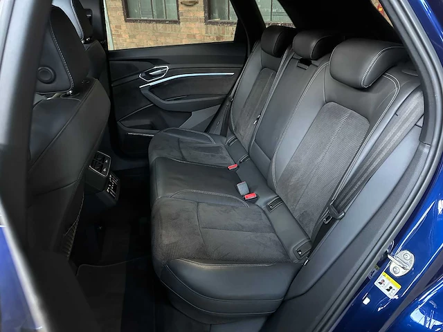 Audi e-tron 55 quattro s-line advanced pro line 95kwh 408pk 2020, l-477-hv - afbeelding 46 van  55