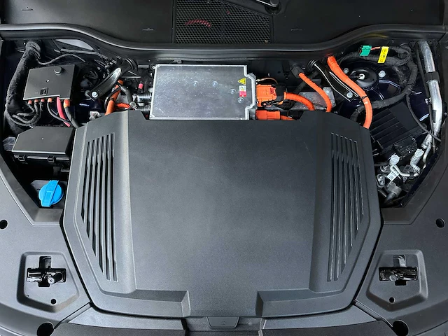 Audi e-tron 55 quattro s-line advanced pro line 95kwh 408pk 2020, l-477-hv - afbeelding 50 van  55