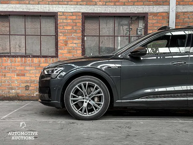 Audi e-tron 55 s-line quattro advanced 360pk 2019 (origineel-nl), g-186-zl - afbeelding 24 van  69