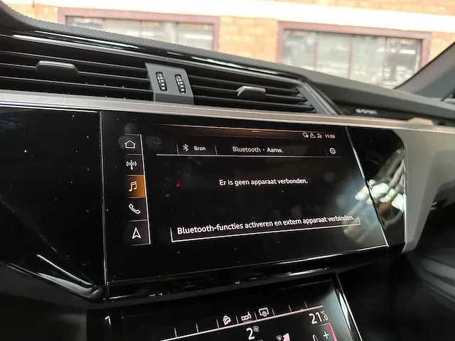 Audi e-tron 55 s-line quattro advanced 360pk 2019 (origineel-nl), g-186-zl - afbeelding 42 van  69