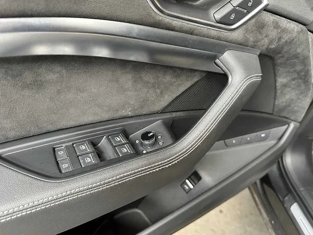 Audi e-tron 55 s-line quattro advanced 360pk 2019 (origineel-nl), g-186-zl - afbeelding 49 van  69